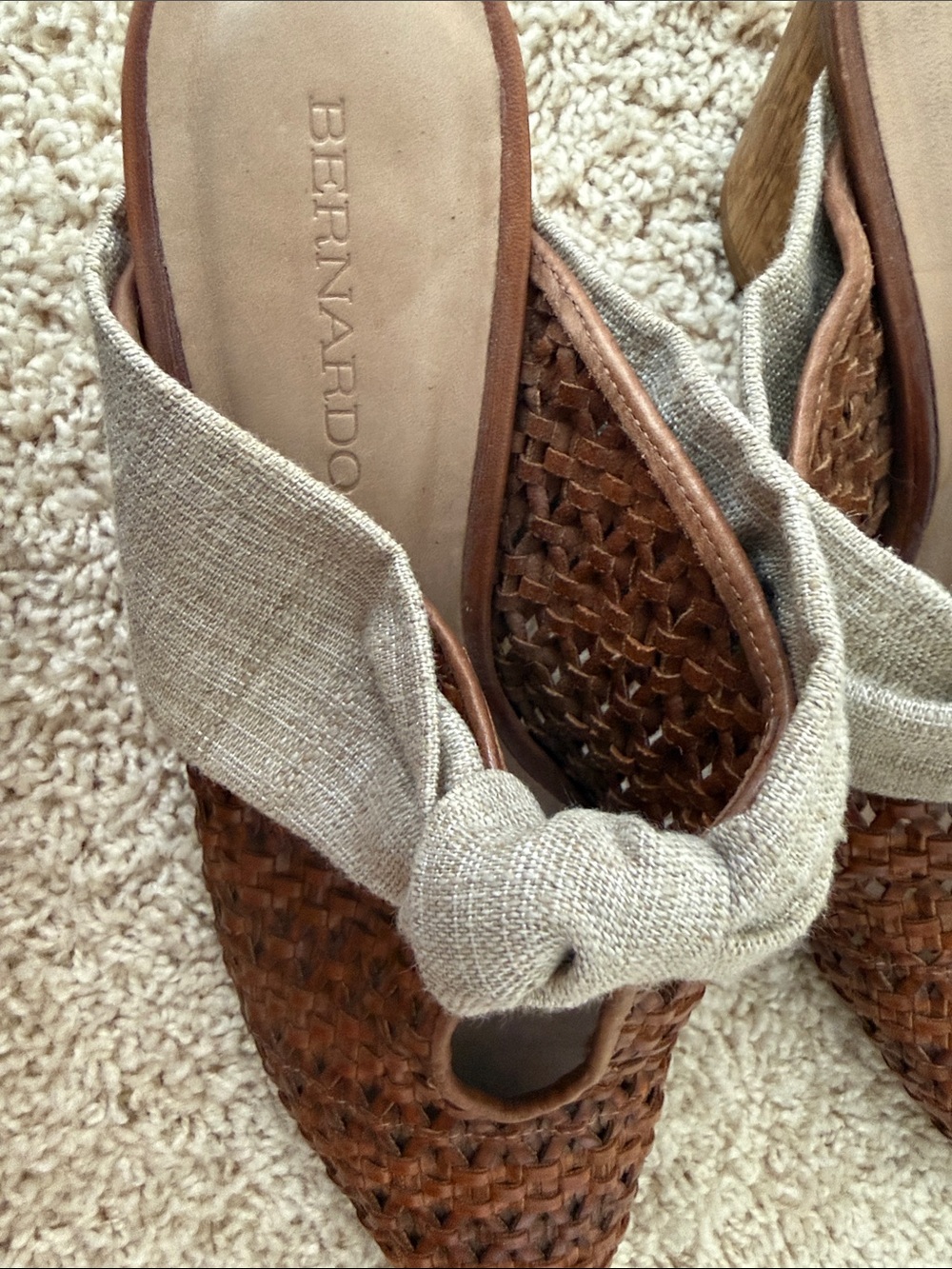 Bernardo Brown Woven Pointed-Toe Mules with Light Neutral Knot Strap - Picture 2 of 6
